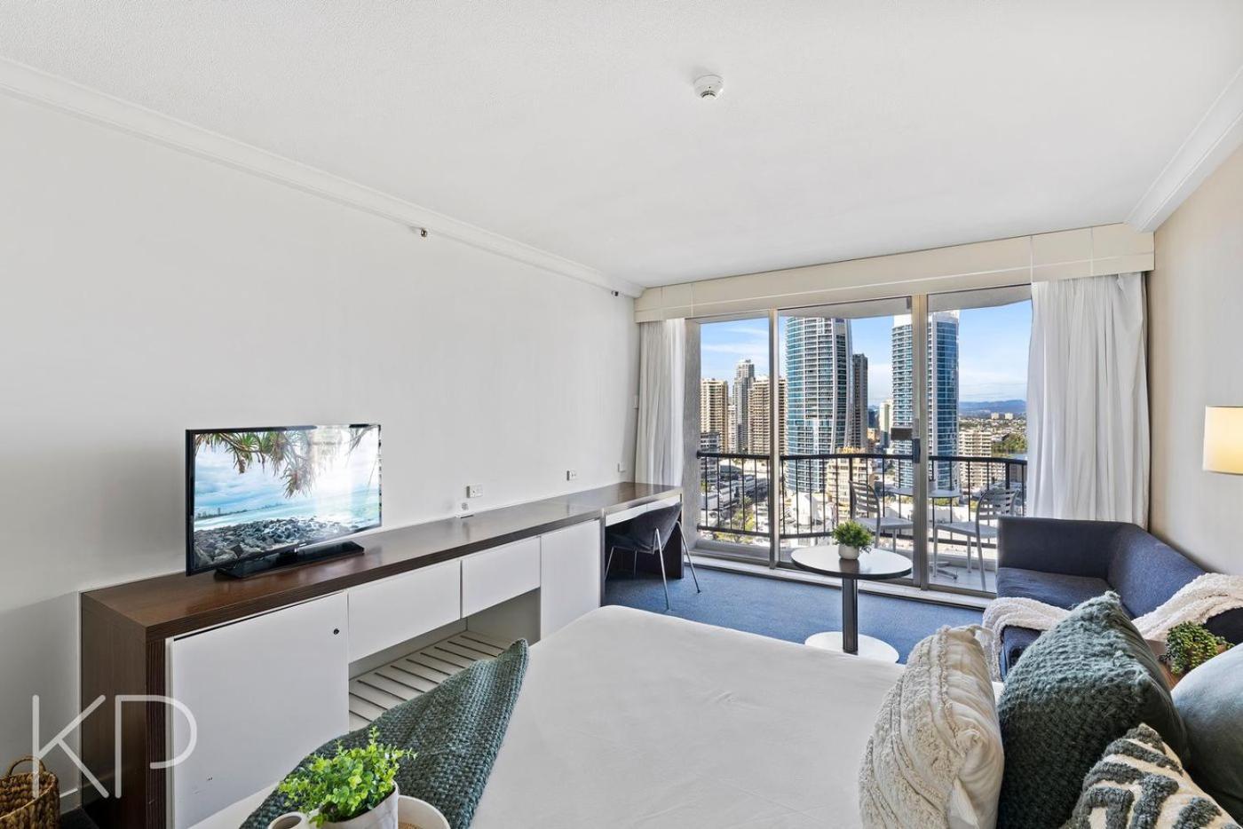 Hotel Apartments On 22 View Avenue, Surfers Paradise غولد كوست المظهر الخارجي الصورة